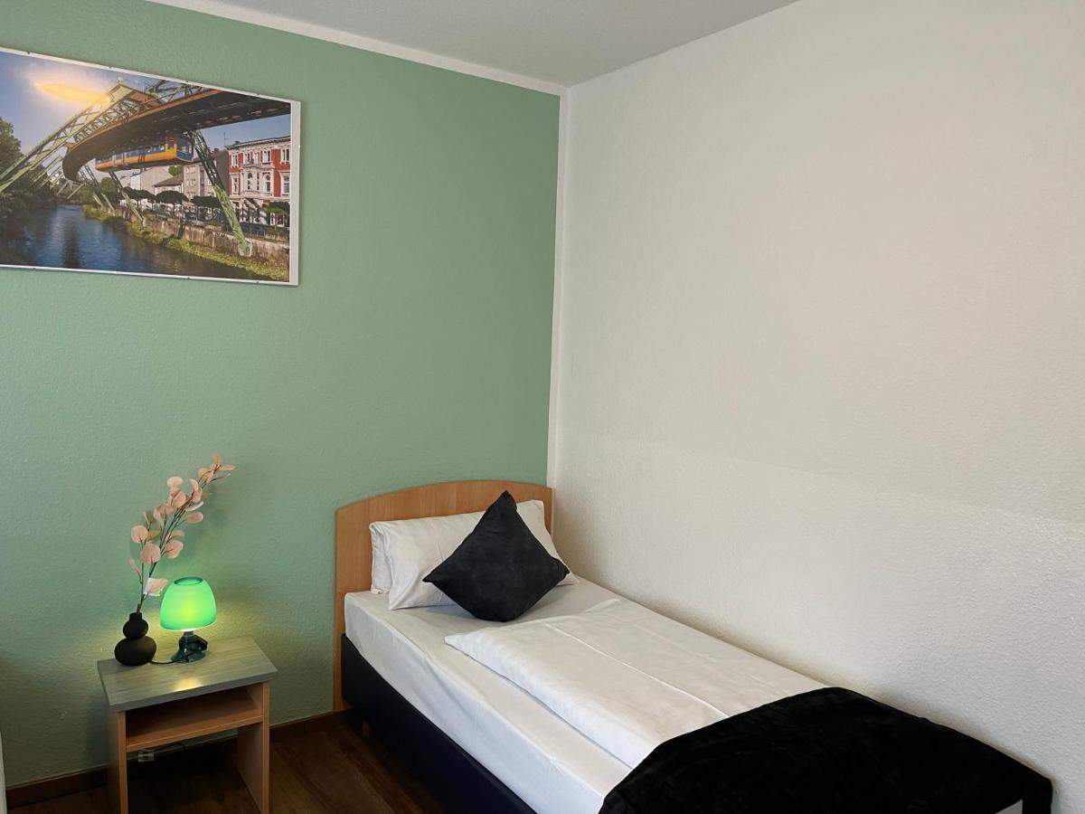 Residenz Hotel Вупертал Екстериор снимка