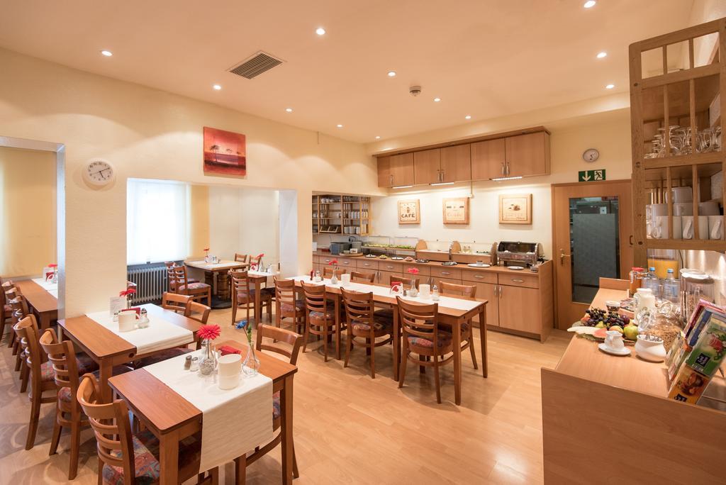 Residenz Hotel Вупертал Екстериор снимка